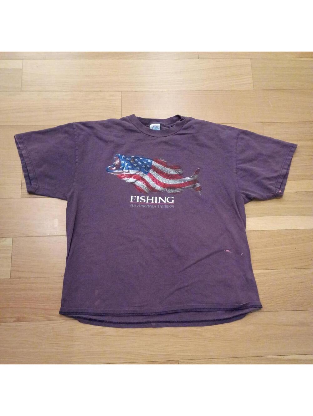 Delta Pro Weight Men's Burgundy Tshirt
